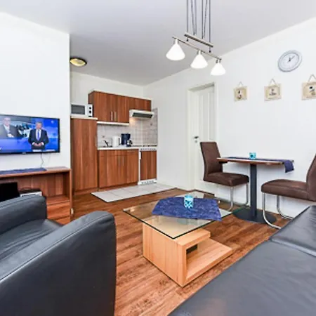 Haus Elfriede, Nordstrand 3 *